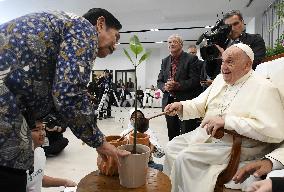 Pope Francis Meets With Young People Of Scholas Occurrentes - Jakarta