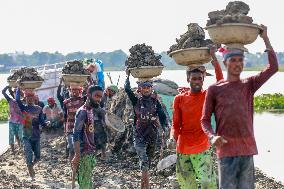 Workers Unload Earth From Meghna River - Dhaka