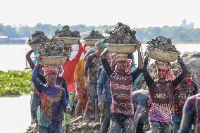 Workers Unload Earth From Meghna River - Dhaka