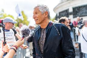 Demonstration In Support Of Paul Watson - Paris