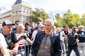 Demonstration In Support Of Paul Watson - Paris