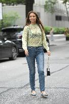 Katie Holmes Out - NYC