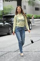 Katie Holmes Out - NYC