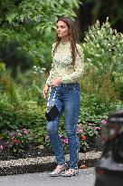 Katie Holmes Out - NYC