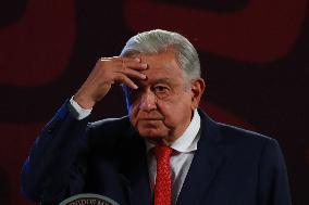 Andres Manuel Lopez Obrador Briefing