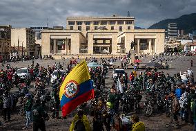 Motorcyclists Join Strike Against Rise in Diesel Prices