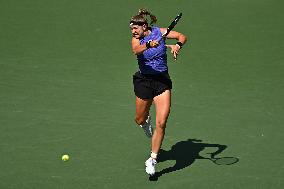 US Open - Muchova v Haddad Maia Quarterfinal