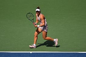 US Open - Muchova v Haddad Maia Quarterfinal