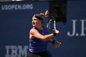 US Open - Muchova v Haddad Maia Quarterfinal