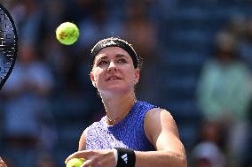 US Open - Muchova v Haddad Maia Quarterfinal