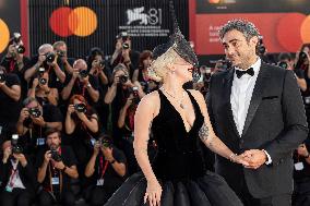 81st Mostra - Lady Gaga And Fiance Walk The Red Carpet