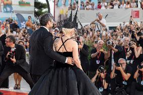 81st Mostra - Lady Gaga And Fiance Walk The Red Carpet