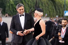 81st Mostra - Lady Gaga And Fiance Walk The Red Carpet