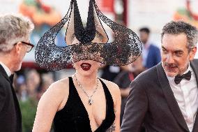 81st Mostra - Lady Gaga And Fiance Walk The Red Carpet