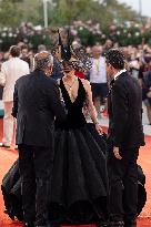 81st Mostra - Lady Gaga And Fiance Walk The Red Carpet