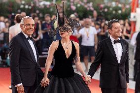 81st Mostra - Lady Gaga And Fiance Walk The Red Carpet