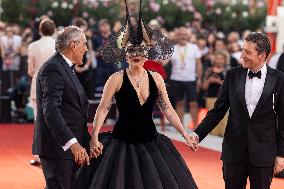 81st Mostra - Lady Gaga And Fiance Walk The Red Carpet