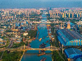 North Jiangsu Canal Container Traffic Record High