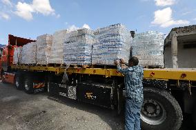 Palestinians In Nablus Send Food Aid To Jenin - West Bank