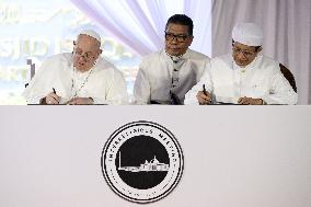 Pope Francis At Interreligious Meeting - Jakarta