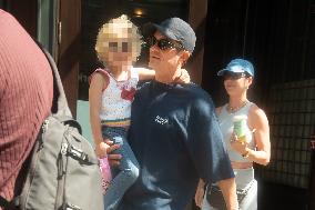 Orlando Bloom, Katy Perry And Daughter Out - NYC