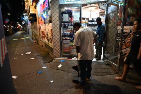 24-year-old Male Stabbed To The Neck And Thigh Following A Fight At A Bodega In Queens New York City