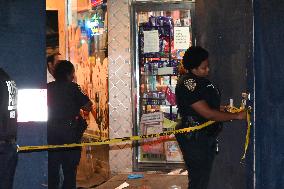 24-year-old Male Stabbed To The Neck And Thigh Following A Fight At A Bodega In Queens New York City