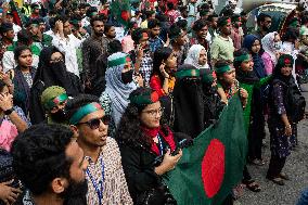 Thousands Of People Join 'Shahidi March' In Dhaka