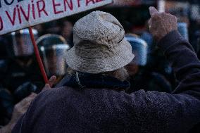 Retirees, Social Organizations, and Unions Protest in Front of National Congress in Buenos Aires