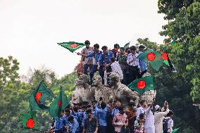 March For Martyrs Of ‘July Revolution’ In Dhaka