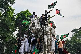 Shahidi March In Dhaka