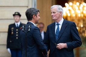 Handover Ceremony At Hotel De Matignon - Paris