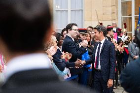 Handover Ceremony At Hotel De Matignon - Paris