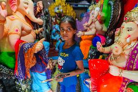 Ganesh Chaturthi Festival Preparation In Ahmedabad