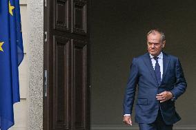 Taoiseach Harris Meets Polish PM After Key Talks In Kiev