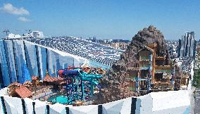 World's Largest Indoor Ski Resort Open in Shanghai