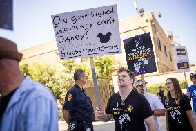 SAG-AFTRA Video Game Actor Picket In Front Of Warner Bros.