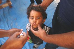 Children Given Polio Vaccine - Gaza