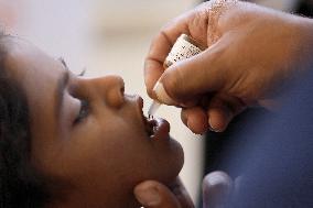 Children Given Polio Vaccine - Gaza