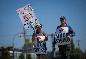 HandyDART Drivers Begin Work Stoppage - Vancouver