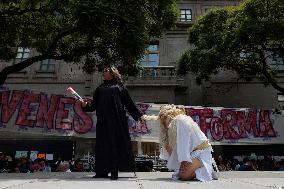 Students From Various Universities In Mexico, Protest In Favour Of Judicial Reform