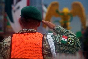 Mexican Army Performs Honours In The Mexico City Zócalo