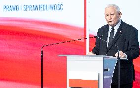 Jaroslaw Kaczynski Press Conference