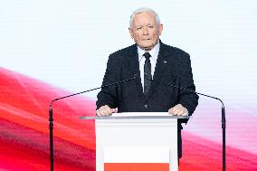 Jaroslaw Kaczynski Press Conference