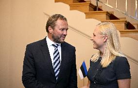 Estonian Foreign Minister Tsahkna visiting Finland