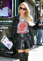 Paris Hilton Out - NYC