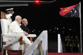 Pope Francis Touches Down In Papua New Guinea