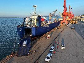 Vehicles Export at Lianyungang Port