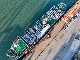 Vehicles Export at Lianyungang Port