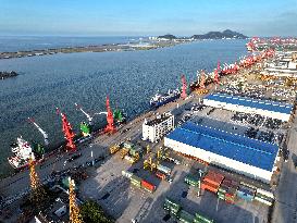 Vehicles Export at Lianyungang Port